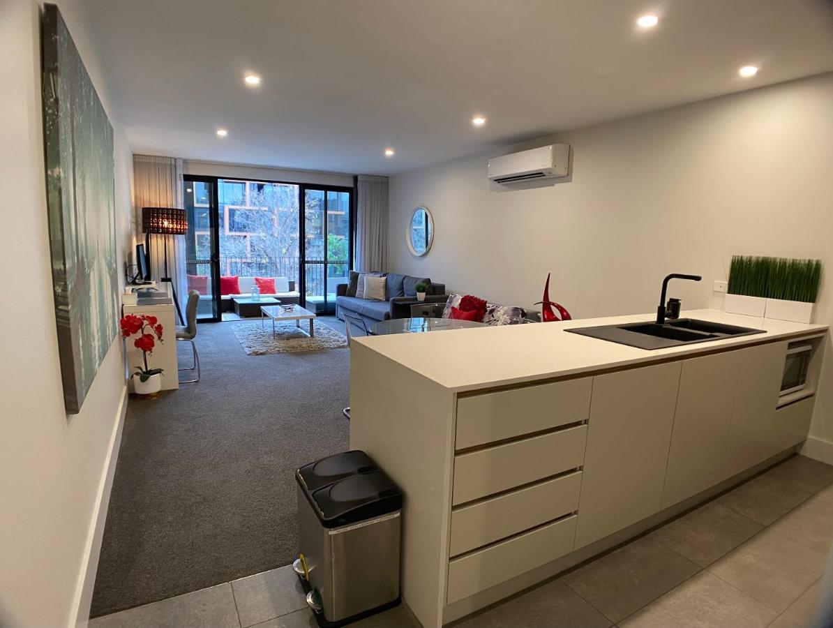 The Gallery Luxe 1 Bedroom Executive Apartment In The Heart Of Braddon Wine Secure Parking Wifi Camberra Exterior foto